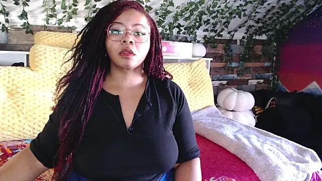 Snapshot of -khayaparker chatting on 02/07/25, 05:51 -khayaparker online show from 02/07/25, 05:51