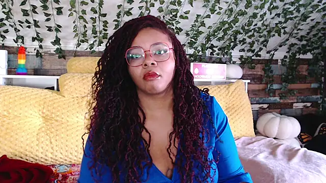 Snapshot of -khayaparker chatting on 02/08/25, 03:00 -khayaparker online show from 02/08/25, 03:00