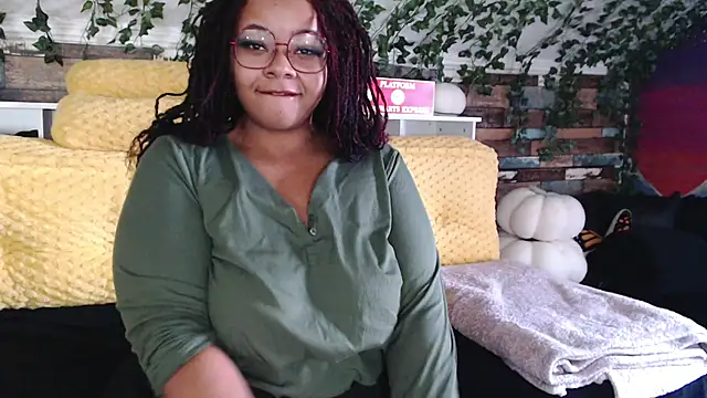 Snapshot of -khayaparker chatting on 02/10/25, 06:24 -khayaparker online show from 02/10/25, 06:24