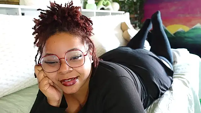 Snapshot of -khayaparker chatting on 03/03/25, 07:28 -khayaparker online show from 03/03/25, 07:28