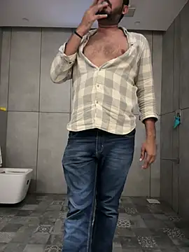 Spicy aryan online show from 08/05/26, 11:35