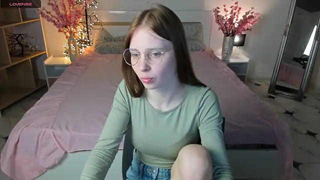 CharmedDoll online show from 03/21/25, 02:40