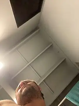 carlos01172011 online show from 11/14/25, 01:59