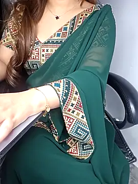 aliyaah singh online show from 03/17/25, 09:02