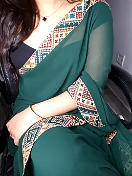 aliyaah singh online show from 10/15/25, 05:24