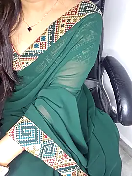 aliyaah singh online show from 03/11/26, 06:14