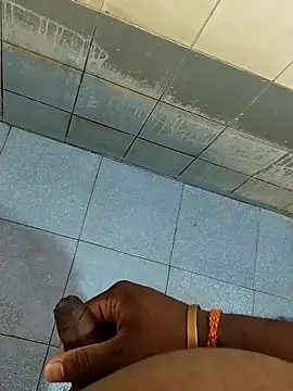 dinesh682 online show from 11/03/25, 09:05