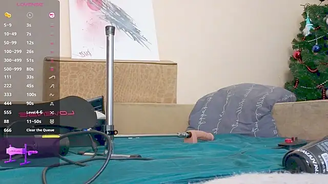 Snapshot of Ethan_and_mike chatting on 02/16/25, 01:16 Ethan and mike online show from 02/16/25, 01:16