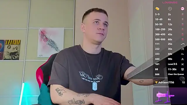 Snapshot of Ethan_and_mike chatting on 09/25/25, 02:10 Ethan and mike online show from 09/25/25, 02:10