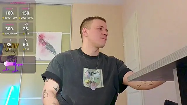 Snapshot of Ethan_and_mike chatting on 10/16/25, 12:06 Ethan and mike online show from 10/16/25, 12:06