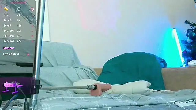 Snapshot of Ethan_and_mike chatting on 12/14/25, 11:59 Ethan and mike online show from 12/14/25, 11:59