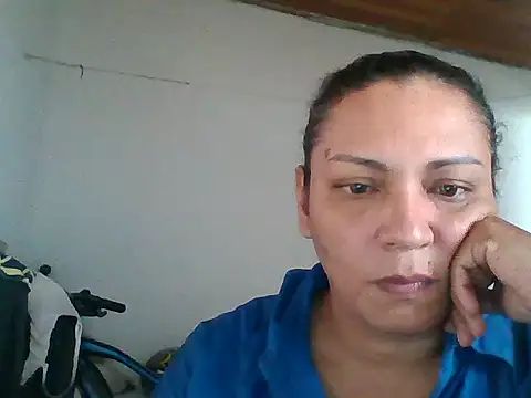 Snapshot of HallyGirlHot chatting on 03/19/26, 03:05 HallyGirlHot online show from 03/19/26, 03:05
