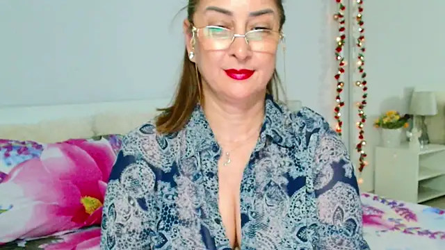 Tyana40 online show from 05/15/26, 11:23