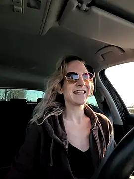 NaomiAndFriends online show from 03/07/25, 08:34