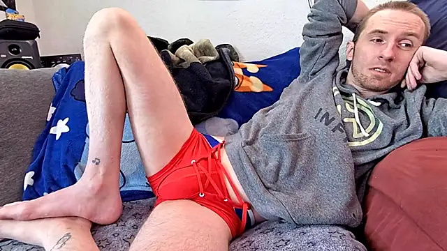 pyrowuff online show from 02/01/25, 07:34