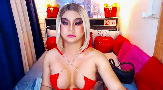 Snapshot of TsGoddessNhicolle chatting on 12/11/24, 12:34 TsGoddessNhicolle online show from 12/11/24, 12:34