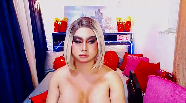 Snapshot of TsGoddessNhicolle chatting on 12/17/24, 12:00 TsGoddessNhicolle online show from 12/17/24, 12:00