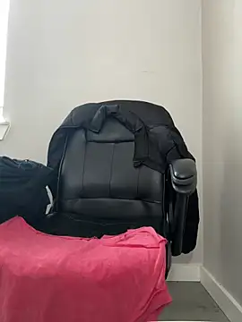 DancingLemonade online show from 02/11/26, 08:58