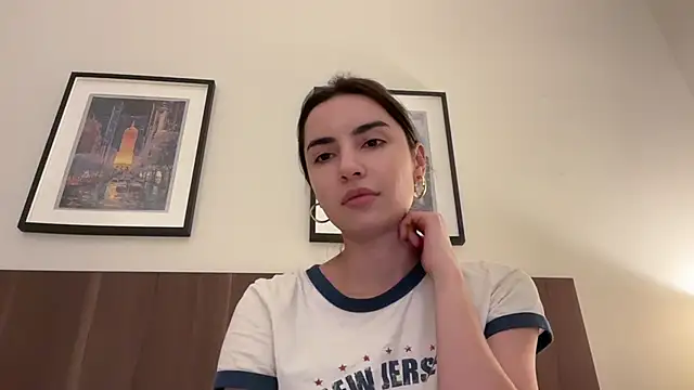 Snapshot of everybody_loves_pussy chatting on 12/19/25, 10:28 everybody loves pussy online show from 12/19/25, 10:28