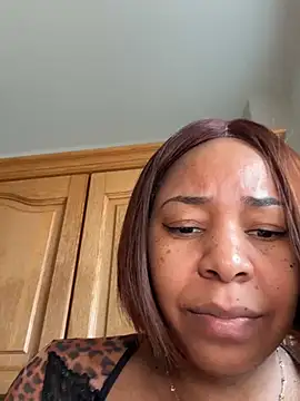 Snapshot of kataryna69 chatting on 02/15/25, 12:01 kataryna69 online show from 02/15/25, 12:01