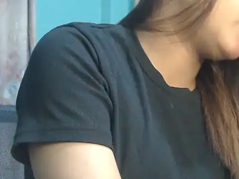 NancyRuvi online show from 11/24/25, 04:40