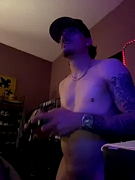 Snapshot of Jbizzle247 chatting on 12/14/25, 01:11 Jbizzle247 online show from 12/14/25, 01:11