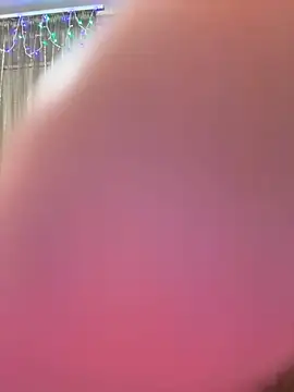 Snapshot of Sara_Slow chatting on 01/03/25, 09:15 Sara Slow online show from 01/03/25, 09:15