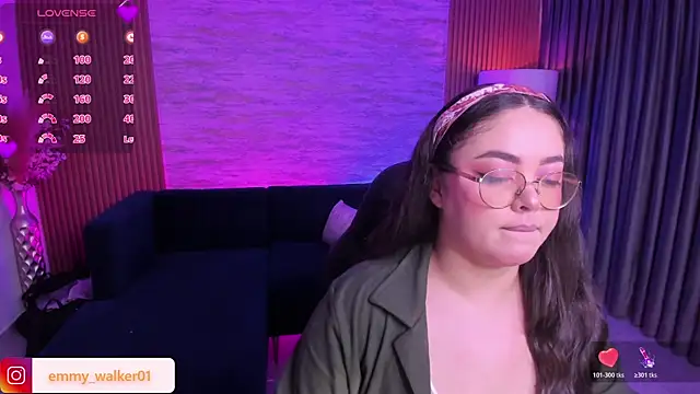 emmy walker online show from 11/17/25, 11:05