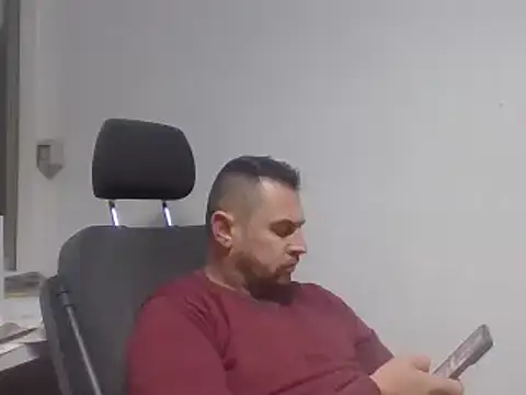 rabyto2 online show from 12/25/24, 08:29