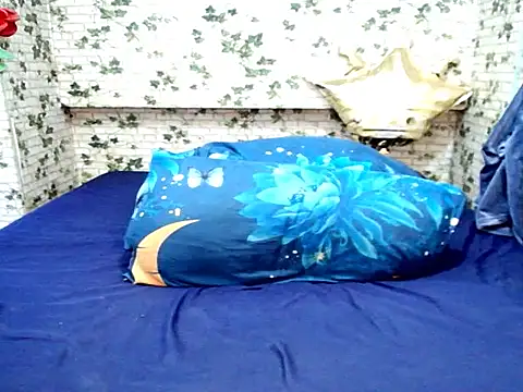 IndianDelia online show from 11/03/25, 07:42