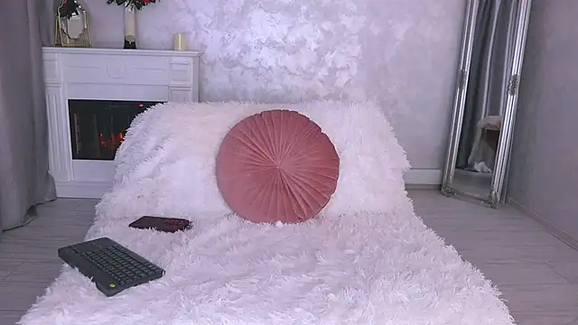 Michelle90u online show from 11/23/25, 05:35