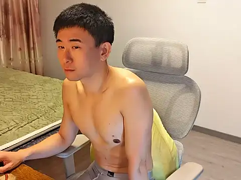 Snapshot of marico007 chatting on 11/07/25, 04:07 marico007 online show from 11/07/25, 04:07