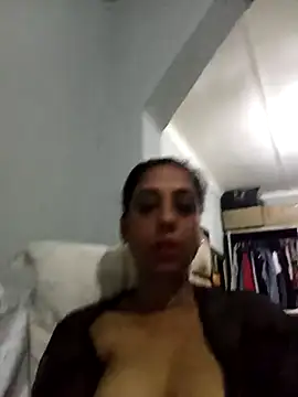 Mahi4luv online show from 10/10/25, 11:59