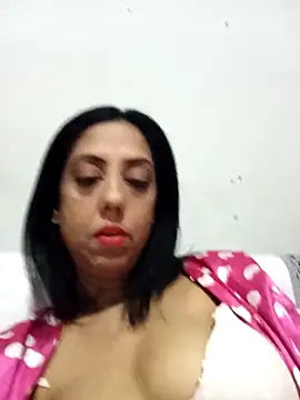 Snapshot of Mahi4luv chatting on 05/02/26, 10:48 Mahi4luv online show from 05/02/26, 10:48