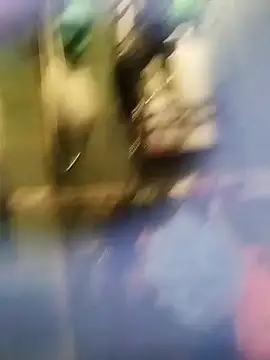 Snapshot of leonar0101 chatting on 09/27/25, 07:57 leonar0101 online show from 09/27/25, 07:57