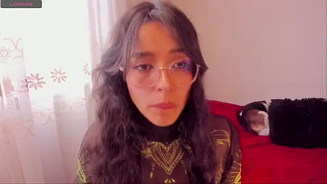 Snapshot of aluna_0310 chatting on 12/06/24, 09:57 aluna 0310 online show from 12/06/24, 09:57