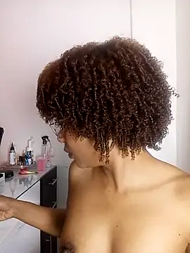 thaimy  online show from 04/12/26, 02:49