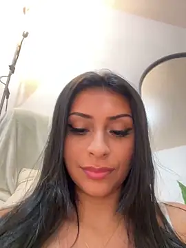 Snapshot of sweetAli_ chatting on 01/31/25, 11:13 sweetAli online show from 01/31/25, 11:13