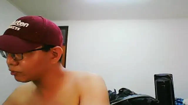 Snapshot of poter77112 chatting on 03/31/26, 06:19 poter77112 online show from 03/31/26, 06:19