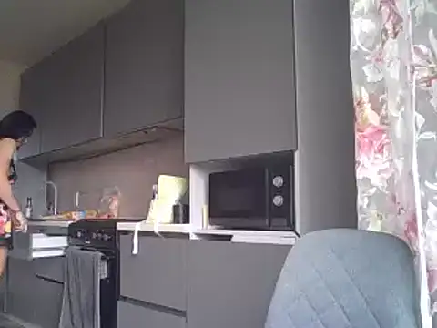 JulianaGold1 online show from 01/07/25, 11:37