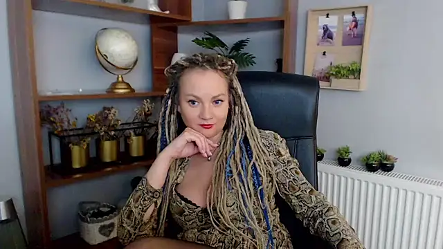 KayaMagic online show from 02/18/25, 06:04