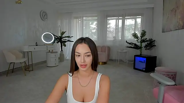 Snapshot of TiffanyHouston_ chatting on 12/22/24, 07:44 TiffanyHouston online show from 12/22/24, 07:44