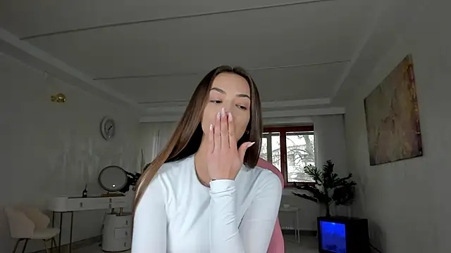 Snapshot of TiffanyHouston_ chatting on 02/07/25, 06:56 TiffanyHouston online show from 02/07/25, 06:56