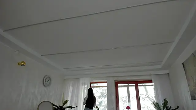 Snapshot of TiffanyHouston_ chatting on 02/17/25, 06:42 TiffanyHouston online show from 02/17/25, 06:42