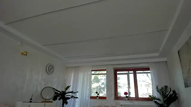 Snapshot of TiffanyHouston_ chatting on 03/21/25, 08:06 TiffanyHouston online show from 03/21/25, 08:06