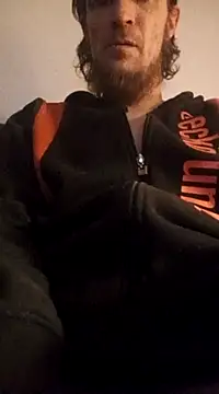 Snapshot of BunnyandClydeDk chatting on 01/14/25, 12:33 BunnyandClydeDk online show from 01/14/25, 12:33