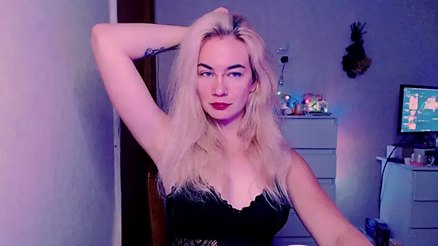 xxxcharismaaa online show from 07/17/26, 03:35