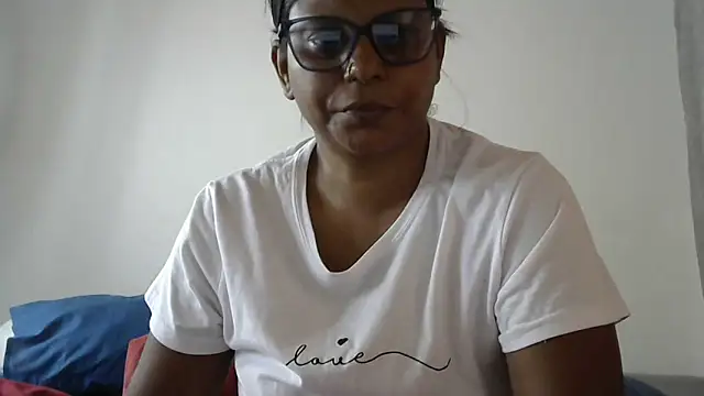 Snapshot of sunshinelady_ chatting on 01/19/25, 02:49 sunshinelady online show from 01/19/25, 02:49