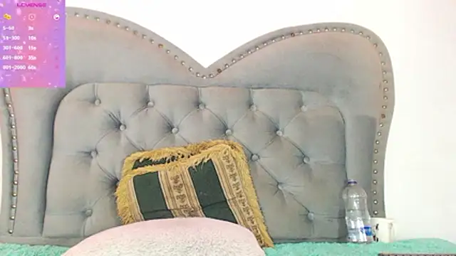 Snapshot of Sunshinee- chatting on 02/11/26, 08:36 Sunshinee- online show from 02/11/26, 08:36