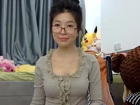 Snapshot of Cute_Ruby01 chatting on 12/10/24, 04:38 Cute Ruby01 online show from 12/10/24, 04:38